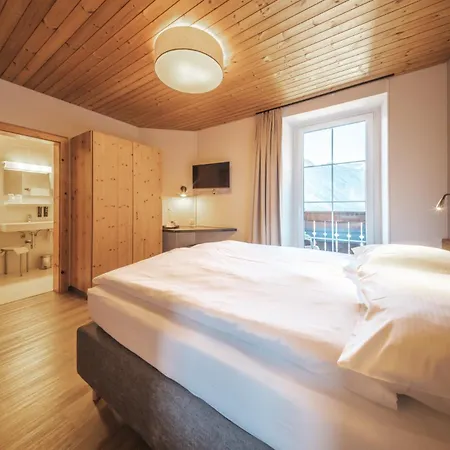 Quellenhof - Self Check-in & Adults Only Otel Arosa