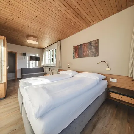 Otel Quellenhof - Self Check-in & Adults Only Arosa