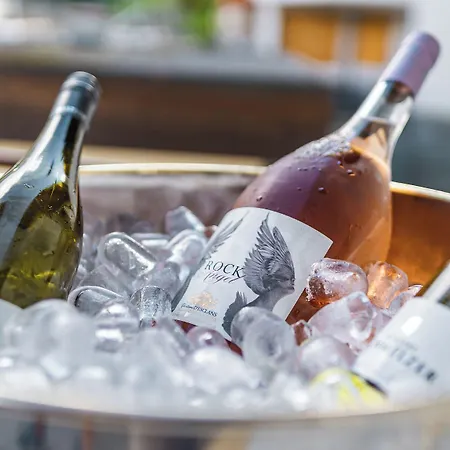 Quellenhof - Self Check-in & Adults Only Szálloda 3*