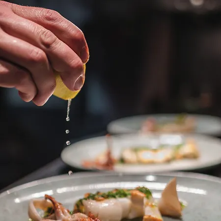 Szálloda Quellenhof - Self Check-in & Adults Only Arosa