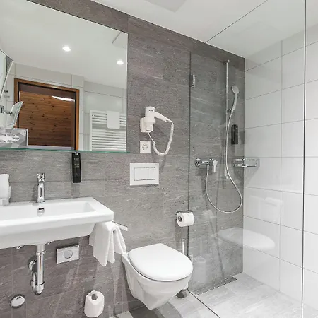 Szálloda Quellenhof - Self Check-in & Adults Only Arosa