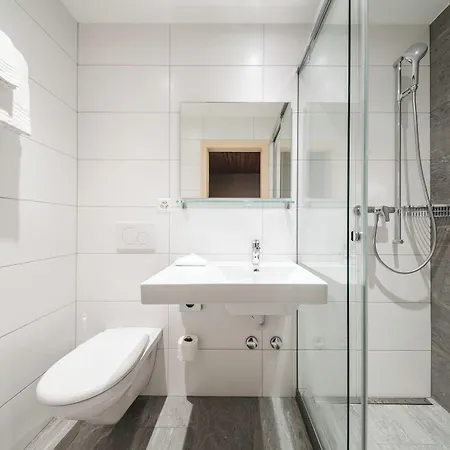 호텔 Quellenhof - Self Check-in & Adults Only 3*
