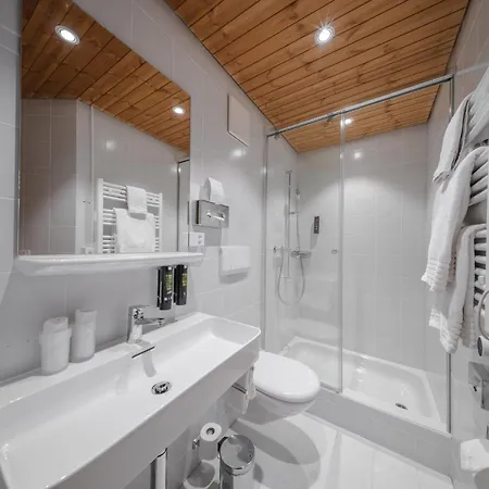 Quellenhof - Self Check-in & Adults Only Szálloda Arosa