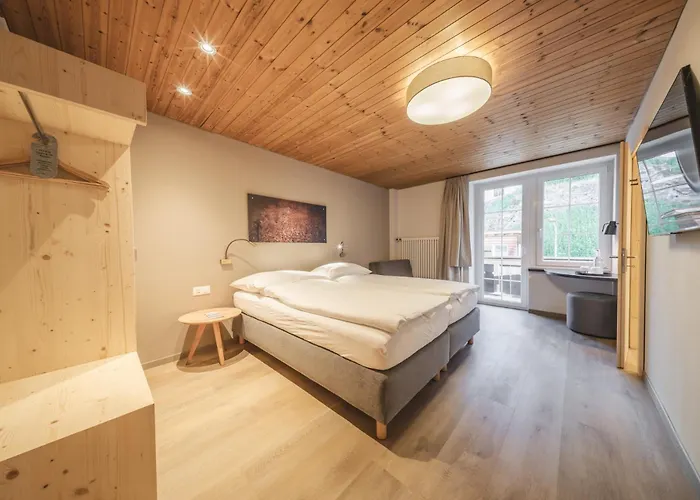 酒店 Quellenhof - Self Check-in & Adults Only 3*