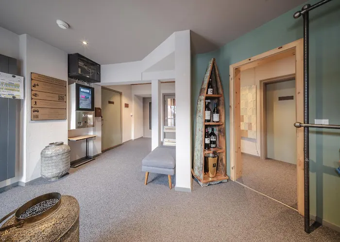 Hotel Quellenhof - Self Check-in & Adults Only Arosa