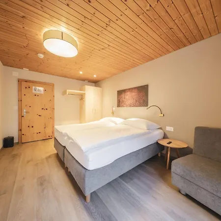 מלון Quellenhof - Self Check-in & Adults Only 3*