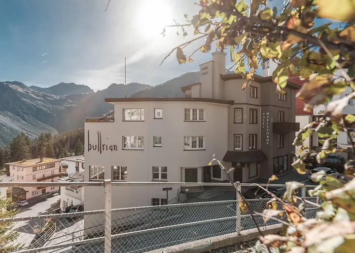 Hotel Quellenhof - Self Check-in & Adults Only Arosa
